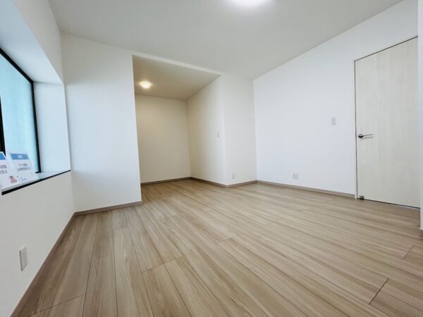 南小羽山町2丁目戸建て